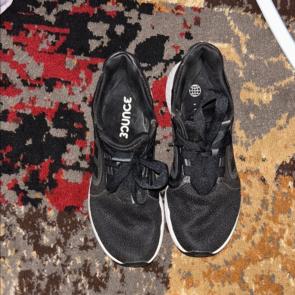 Black Bounce Sneakers Womens Size 7  Adidas Bounce Shoes